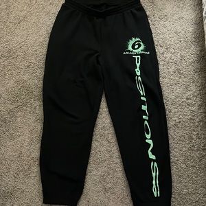 ariana grande positions sweatpants